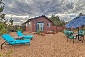 Sunny Sedona Getaway - Hike, Golf, and Relax!